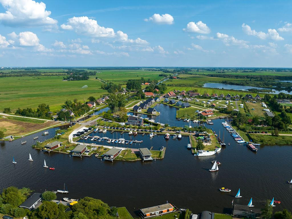 Friesland per boot- Prachtige vaarbestemmingen